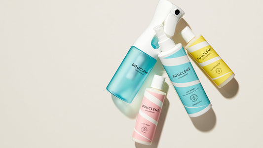 Schulanfangsfrisuren für natürlich gelocktes Haar